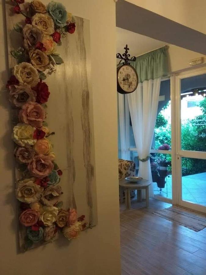 Ntaliani Panagiota Anastasia Loutra Edipsou  Luaran gambar